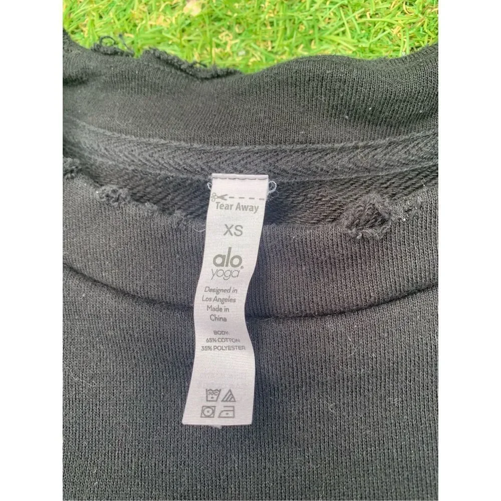 Alo Yoga Fierce Distressed Raw Black Crop Sweatshirt Top sz XS